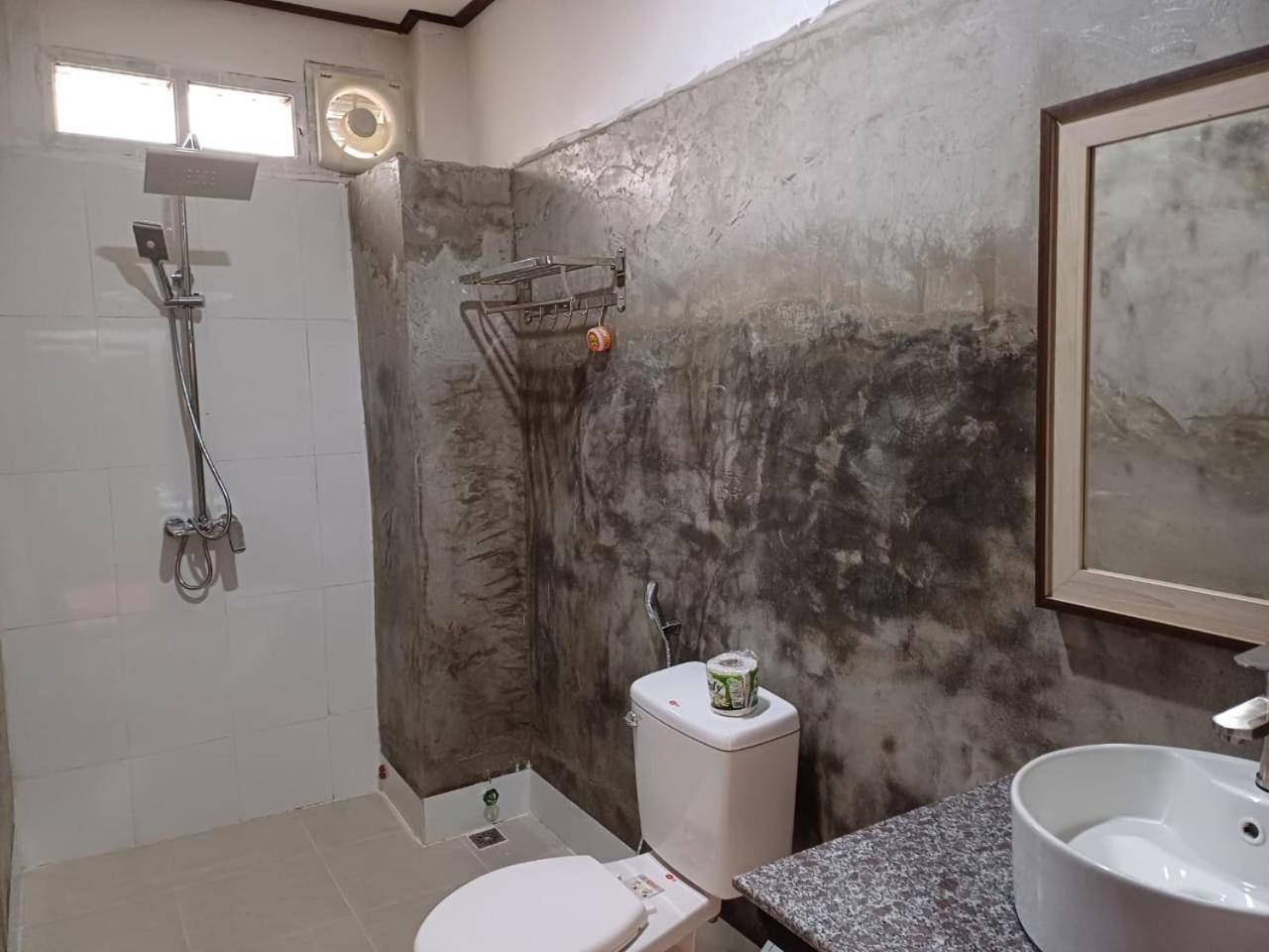 ואנג ויינג Vangvieng Charming Boutique Hotel מראה חיצוני תמונה