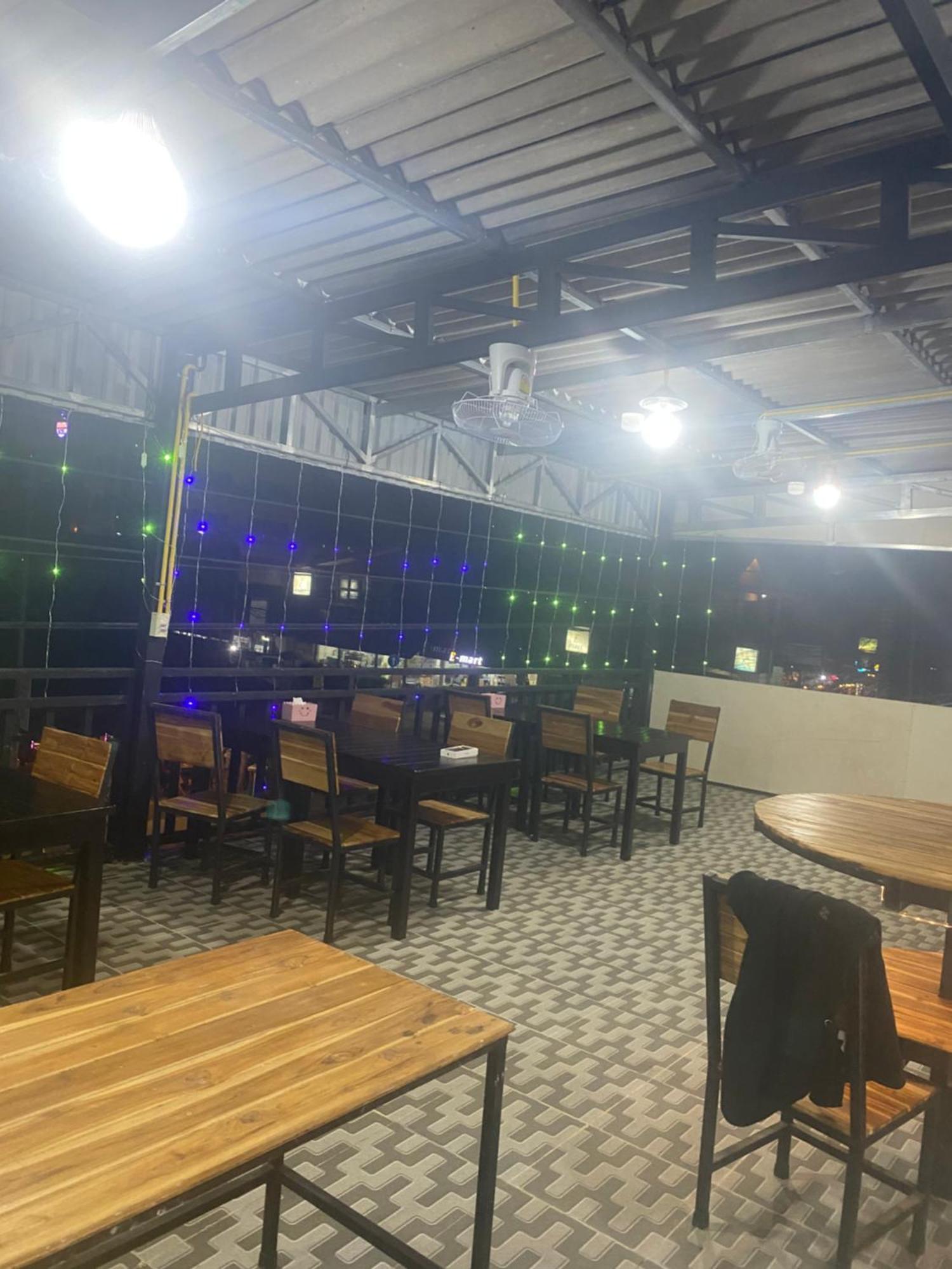 ואנג ויינג Vangvieng Charming Boutique Hotel מראה חיצוני תמונה